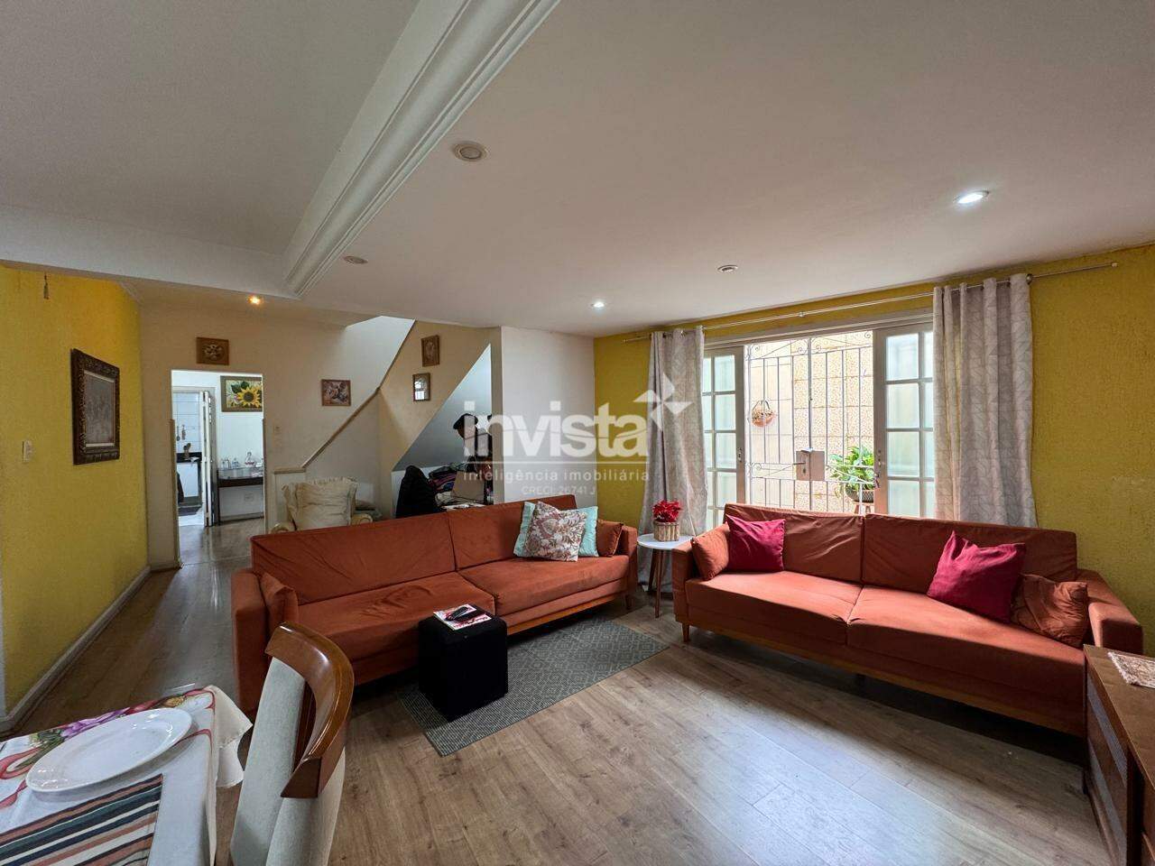 C&oacute;digo: 42443 R$ 900.000,00 Casa &agrave; venda em Santos-SP no bairro Vila Belmiro, com 3 dormit&oacute;rios e 116m&sup2; 116 m&sup2; 3 quartos 0 vagas - Santos