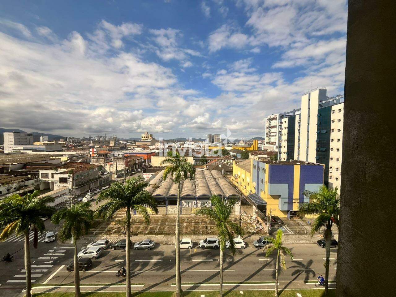 C&oacute;digo: 42446 R$ 5.500,00 Sala Comercial para alugar em Santos-SP no bairro Gonzaga, com 3 dormit&oacute;rios e 86m&sup2; 86 m&sup2; 3 quartos 1 vaga - Santos