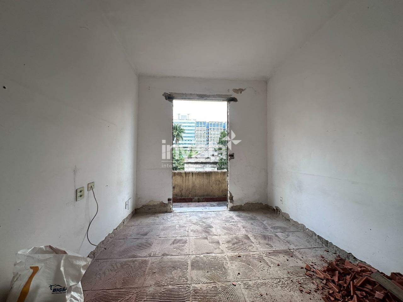 C&oacute;digo: 42526 R$ 2.500,00 Apartamento para alugar em Santos-SP no bairro Encruzilhada, com 2 dormit&oacute;rios e 78m&sup2; 78 m&sup2; 2 quartos 0 vagas - Santos
