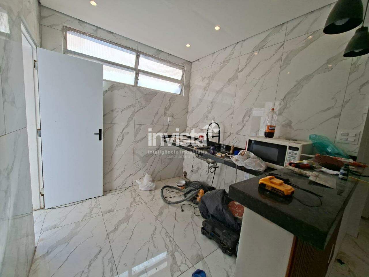 Casa t&eacute;rrea com 3 dormit&oacute;rios para loca&ccedil;&atilde;o no Boqueir&atilde;o! - Santos