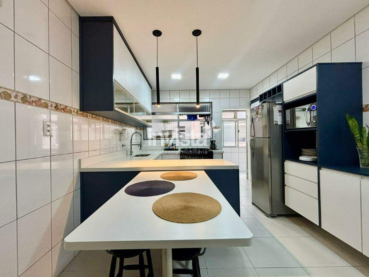 Apartamento &agrave; venda no bairro Pomp&eacute;ia - Santos