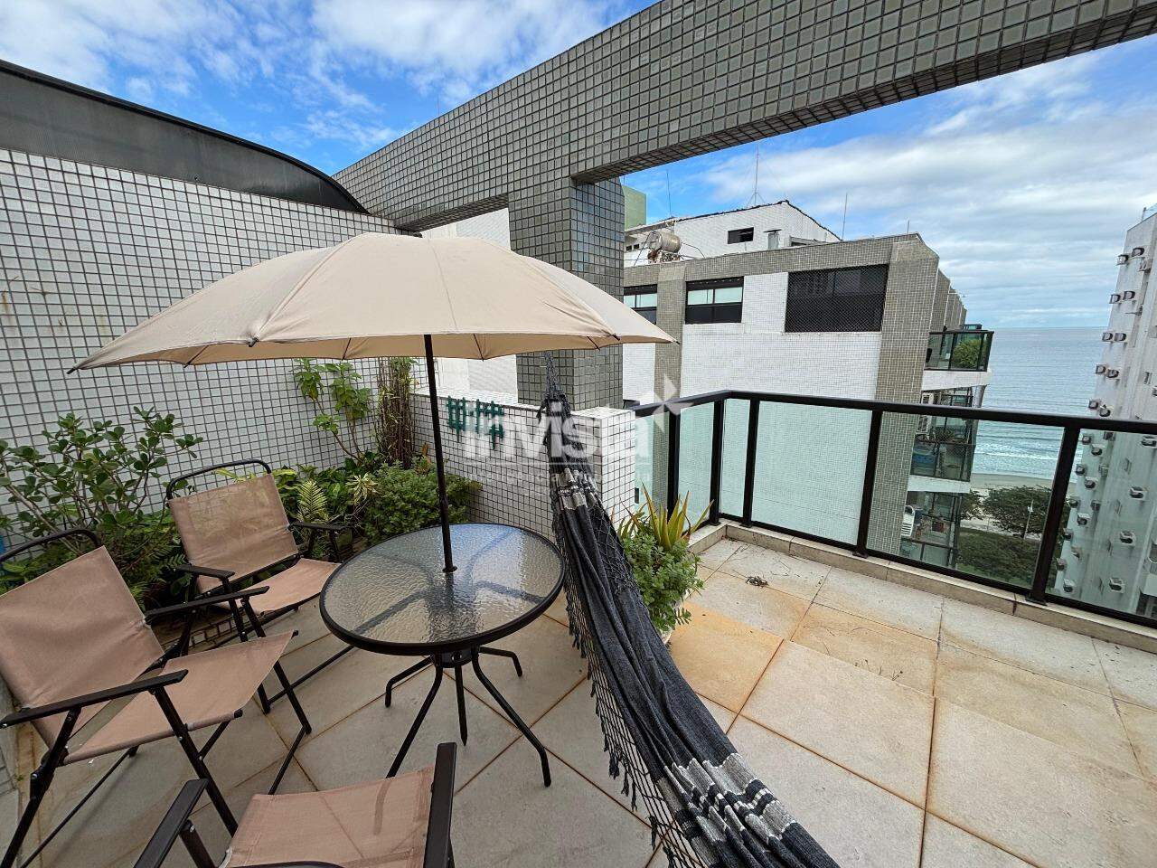 C&oacute;digo: 42693 R$ 1.450.000,00 Cobertura &agrave; venda em Santos-SP no bairro Boqueir&atilde;o, com 2 dormit&oacute;rios e 131m&sup2; 131 m&sup2; 2 quartos 1 vaga - Santos