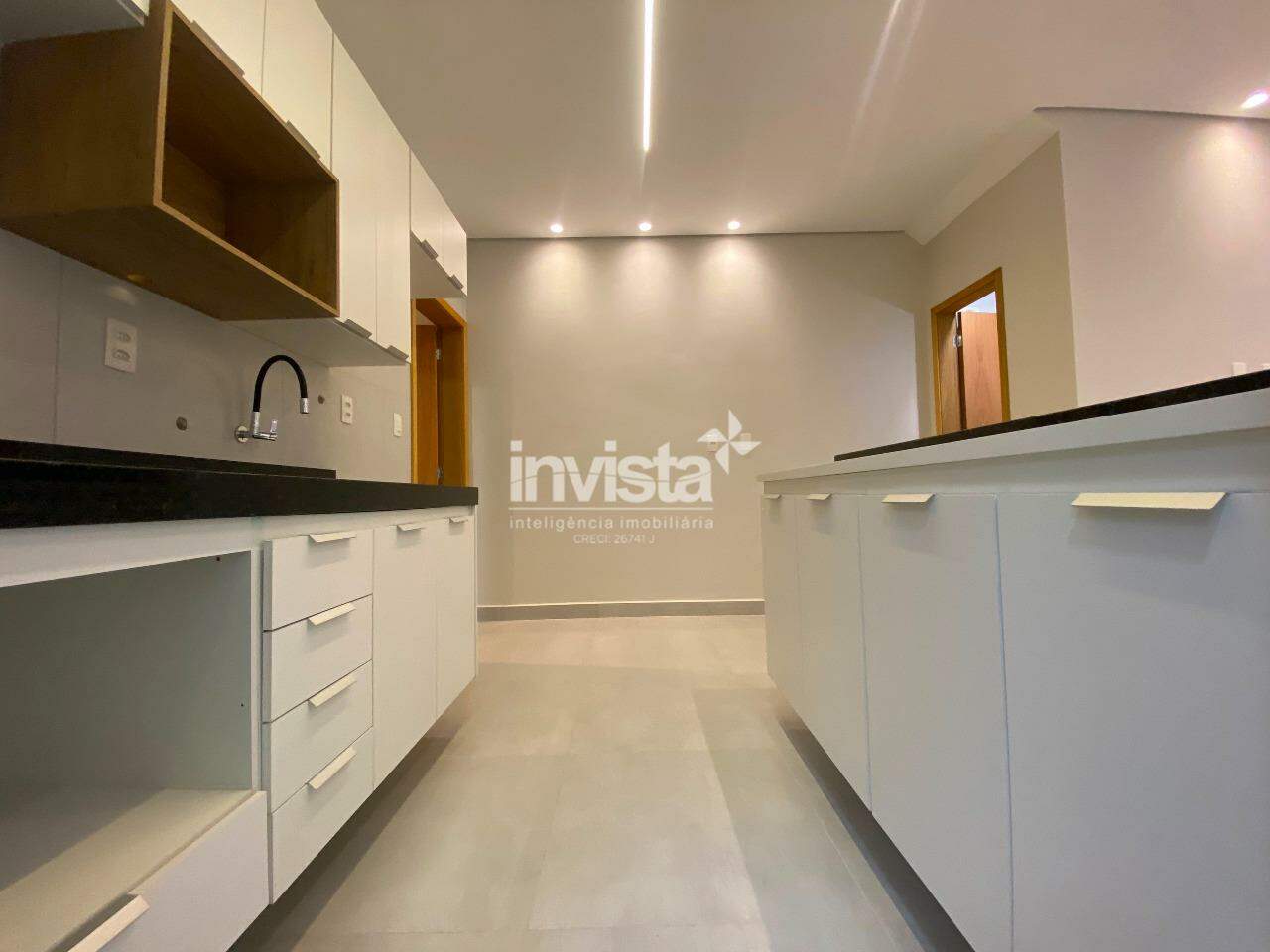 Casa sobreposta baixa para alugar no Marap&eacute; - Santos