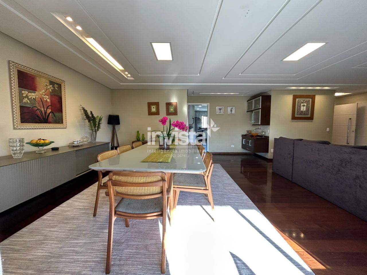 C&oacute;digo: 42810 R$ 20.000,00 Apartamento para alugar em Santos-SP no bairro Boqueir&atilde;o, com 4 dormit&oacute;rios e 212m&sup2; 212 m&sup2; 4 quartos 3 vagas - Santos