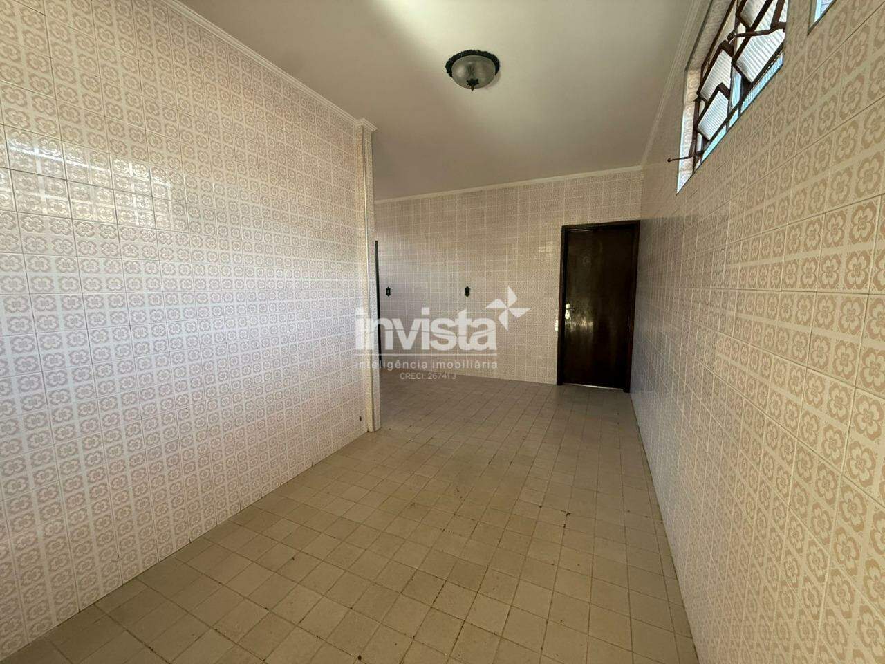 Casa Sobreposta para loca&ccedil;&atilde;o no bairro Aparecida - Santos