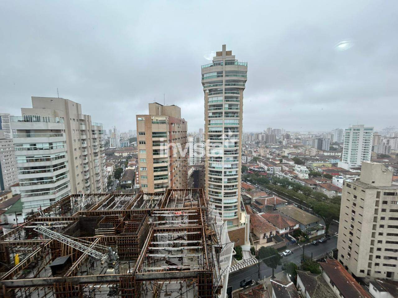 C&oacute;digo: 42829 R$ 9.000,00 Apartamento Duplex para alugar em Santos-SP no bairro Boqueir&atilde;o, com 3 dormit&oacute;rios e 118m&sup2; 118 m&sup2; 3 quartos 2 vagas - Santos