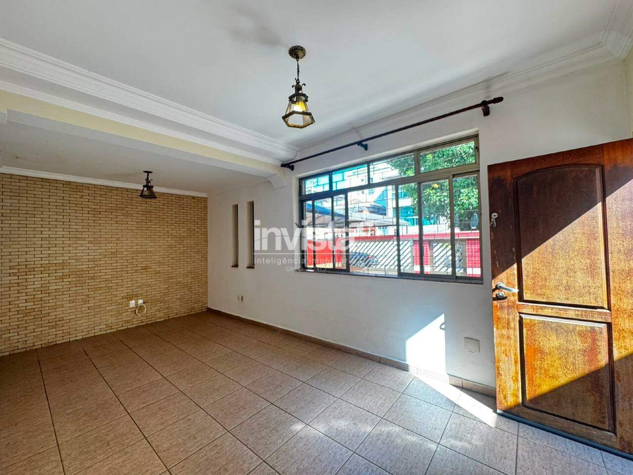 C&oacute;digo: 42832 R$ 6.000,00 Casa para alugar em Santos-SP no bairro Embar&eacute;, com 3 dormit&oacute;rios e 146m&sup2; 146 m&sup2; 3 quartos 2 vagas - Santos