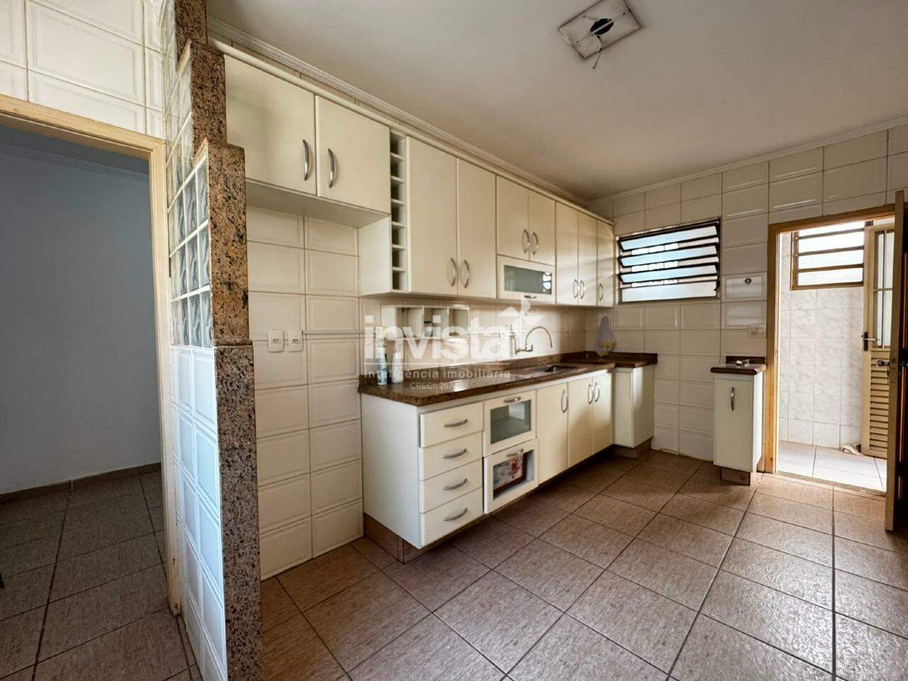 Casa com Edicula para Loca&ccedil;&atilde;o no Bairro da Aparecida em Santos! - Santos