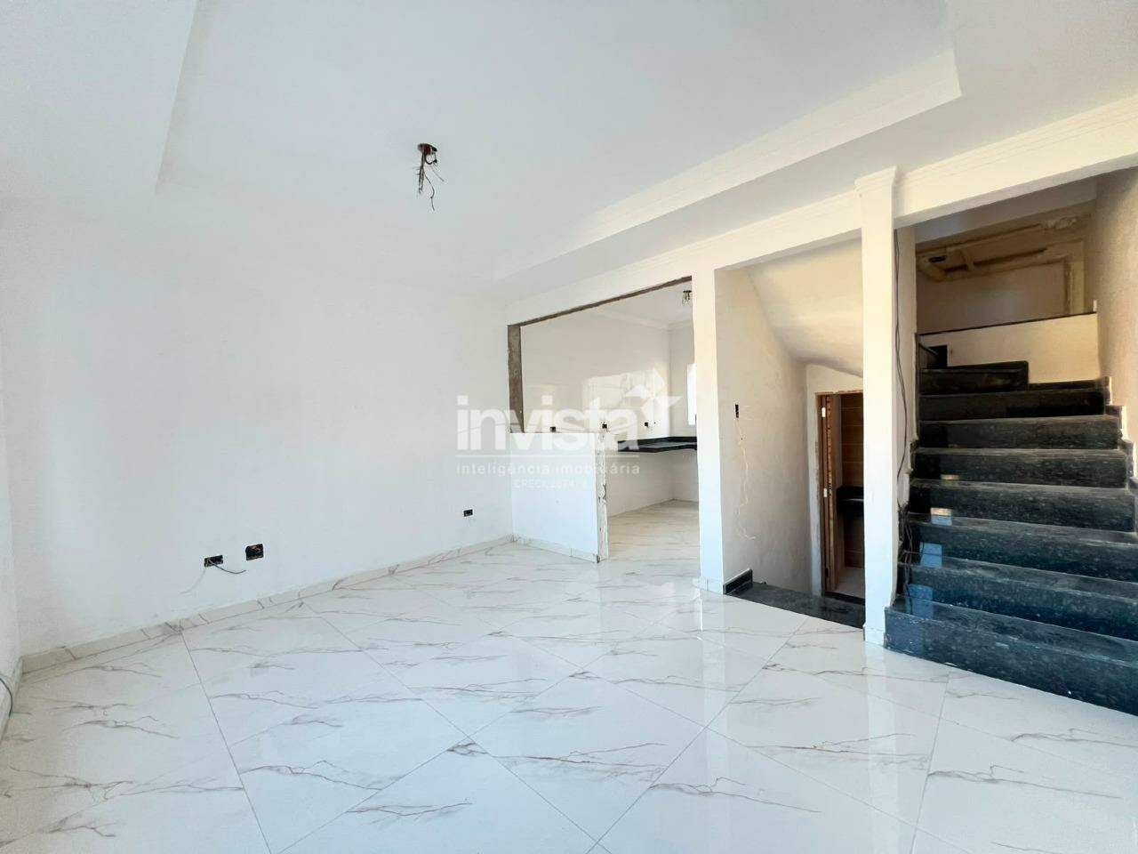 C&oacute;digo: 42906 R$ 750.000,00 Casa &agrave; venda em Santos-SP no bairro Boqueir&atilde;o, com 2 dormit&oacute;rios e 120m&sup2; 120 m&sup2; 2 quartos 1 vaga - Santos