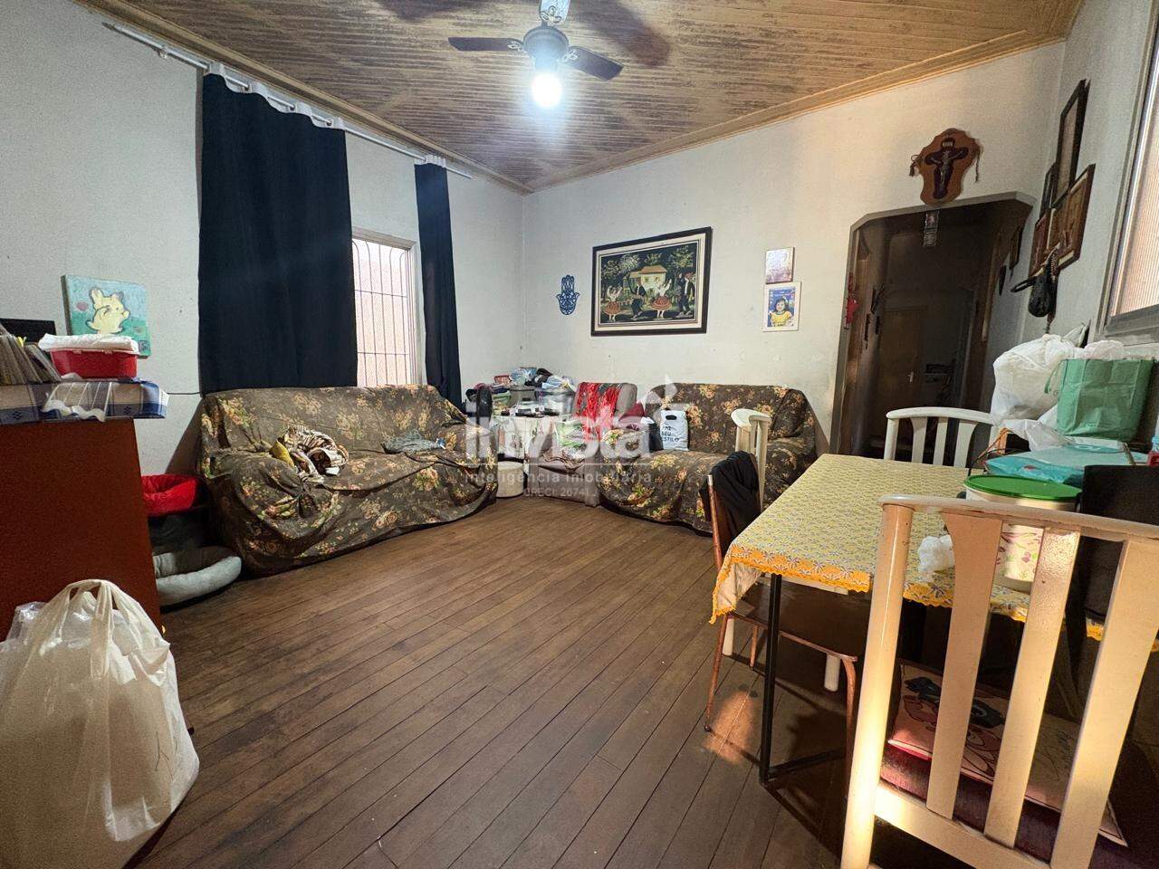 Casa &agrave; venda no bairro Macuco - Santos