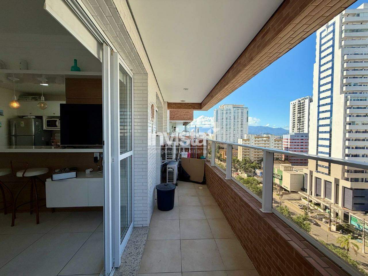 C&oacute;digo: 42922 R$ 6.300,00 Apartamento para alugar em Santos-SP no bairro Boqueir&atilde;o, com 1 dormit&oacute;rio e 70m&sup2; 70 m&sup2; 1 quarto 1 vaga - Santos