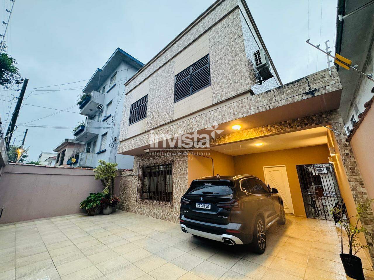 C&oacute;digo: 42948 R$ 2.000.000,00 Casa &agrave; venda em Santos-SP no bairro Boqueir&atilde;o, com 4 dormit&oacute;rios e 276m&sup2; 276 m&sup2; 4 quartos 3 vagas - Santos