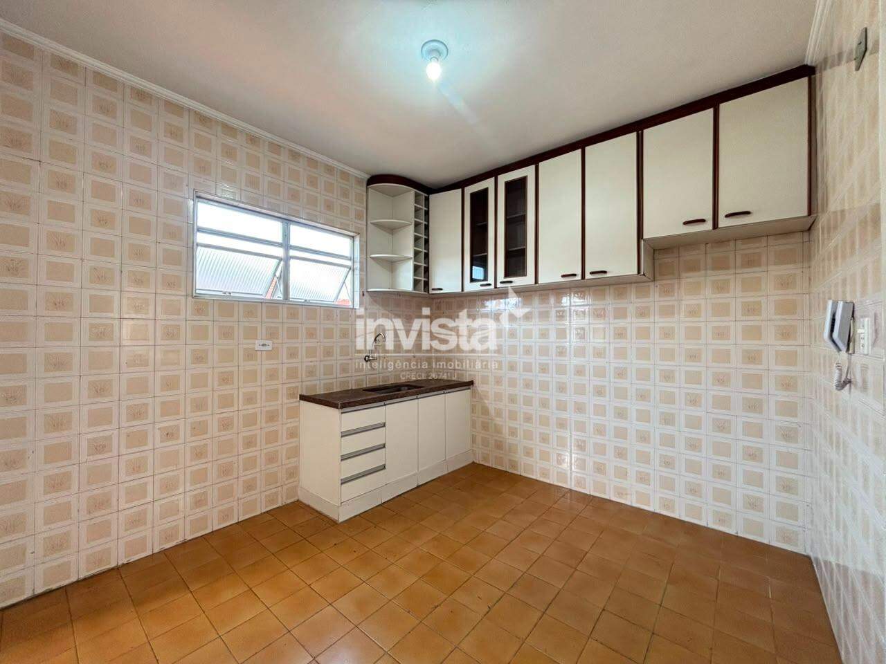 Apartamento 03 dormit&oacute;rios e garagem box para loca&ccedil;&atilde;o na Aparecida &ndash; PR&Eacute;DIO SEM ELEVADOR - Santos