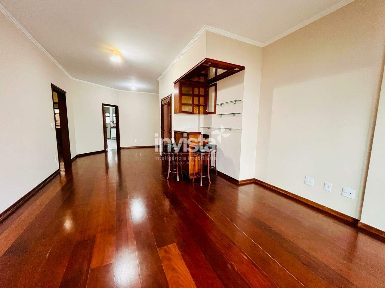 C&oacute;digo: 43002 R$ 7.000,00 Apartamento para alugar em Santos-SP no bairro Gonzaga, com 3 dormit&oacute;rios e 170m&sup2; 170 m&sup2; 3 quartos 2 vagas - Santos