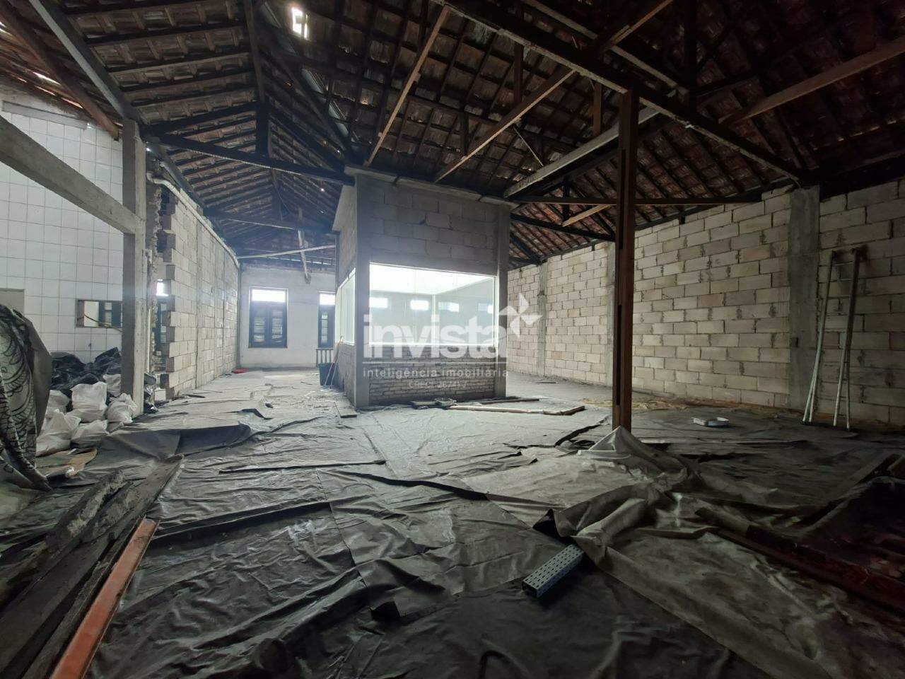 C&oacute;digo: 43008 R$ 7.000,00 Ponto Comercial para alugar em Santos-SP no bairro CENTRO, com 0 dormit&oacute;rio e 1300m&sup2; 1300 m&sup2; 0 quartos 0 vagas - Santos