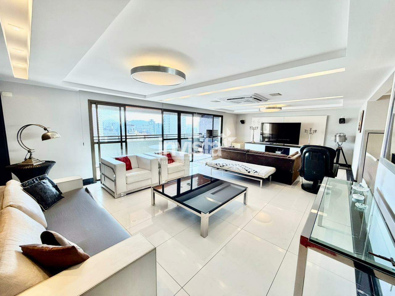 C&oacute;digo: 43040 R$ 3.500.000,00 Apartamento &agrave; venda em Santos-SP no bairro Boqueir&atilde;o, com 3 dormit&oacute;rios e 213m&sup2; 213 m&sup2; 3 quartos 3 vagas - Santos
