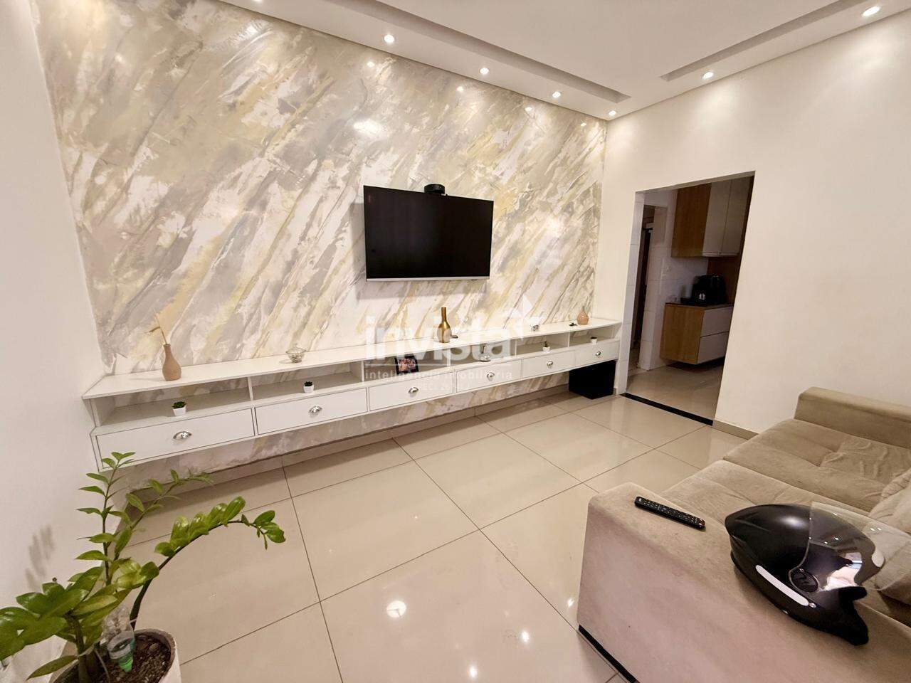 C&oacute;digo: 43062 R$ 530.000,00 Casa &agrave; venda em Santos-SP no bairro Boqueir&atilde;o, com 2 dormit&oacute;rios e 105m&sup2; 105 m&sup2; 2 quartos 1 vaga - Santos