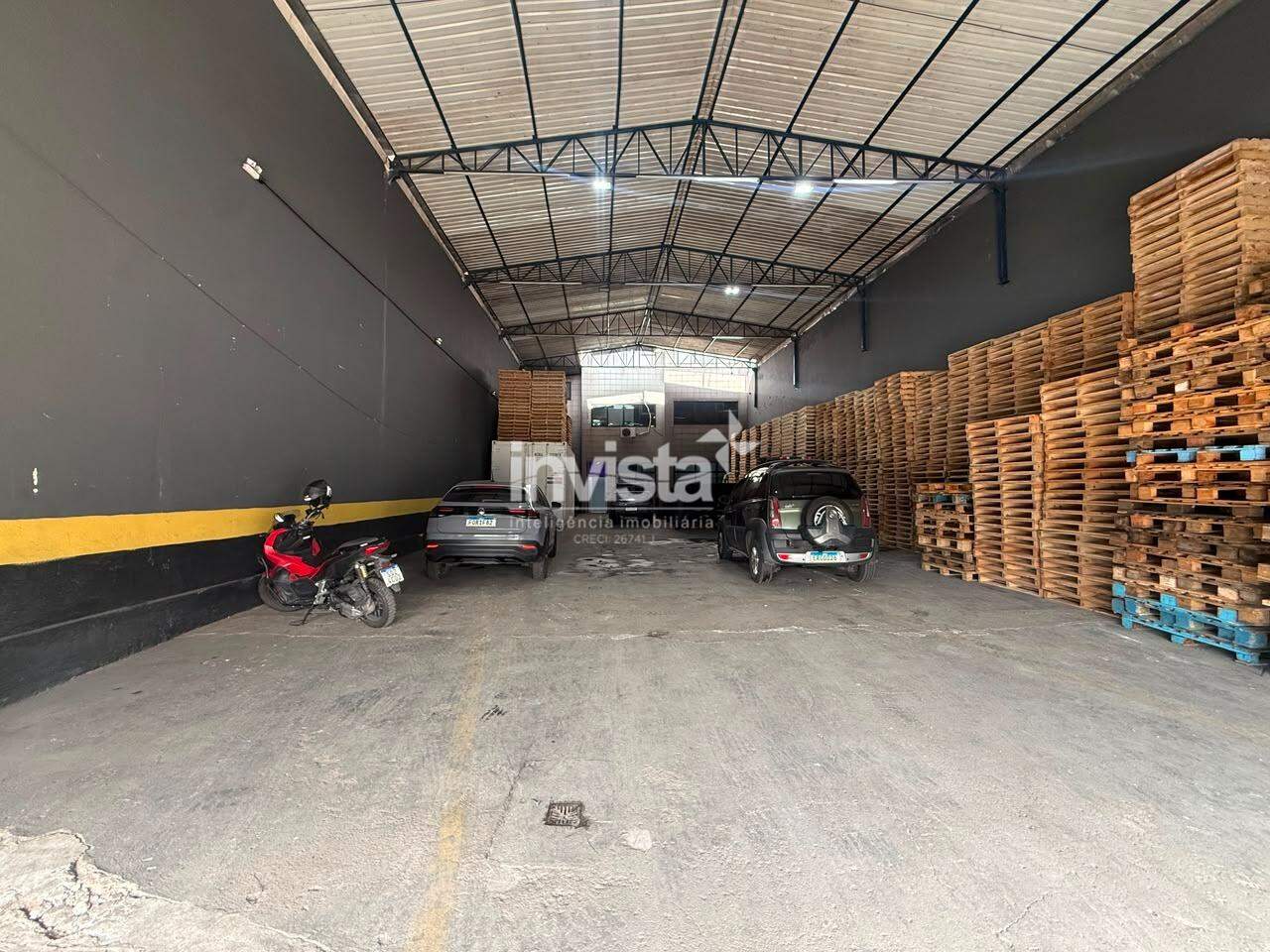 C&oacute;digo: 43100 R$ 65.000,00 Galp&atilde;o para alugar em Santos-SP no bairro PAQUET&Aacute;, com 0 dormit&oacute;rio e 2200m&sup2; 2200 m&sup2; 0 quartos 0 vagas - Santos