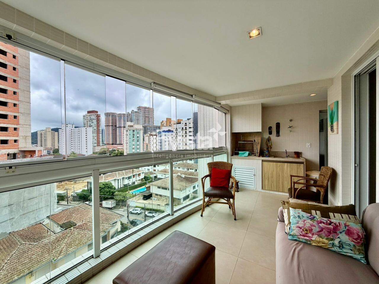 C&oacute;digo: 43149 R$ 2.340.000,00 Apartamento &agrave; venda em Santos-SP no bairro Ponta da Praia, com 2 dormit&oacute;rios e 135m&sup2; 135 m&sup2; 2 quartos 2 vagas - Santos