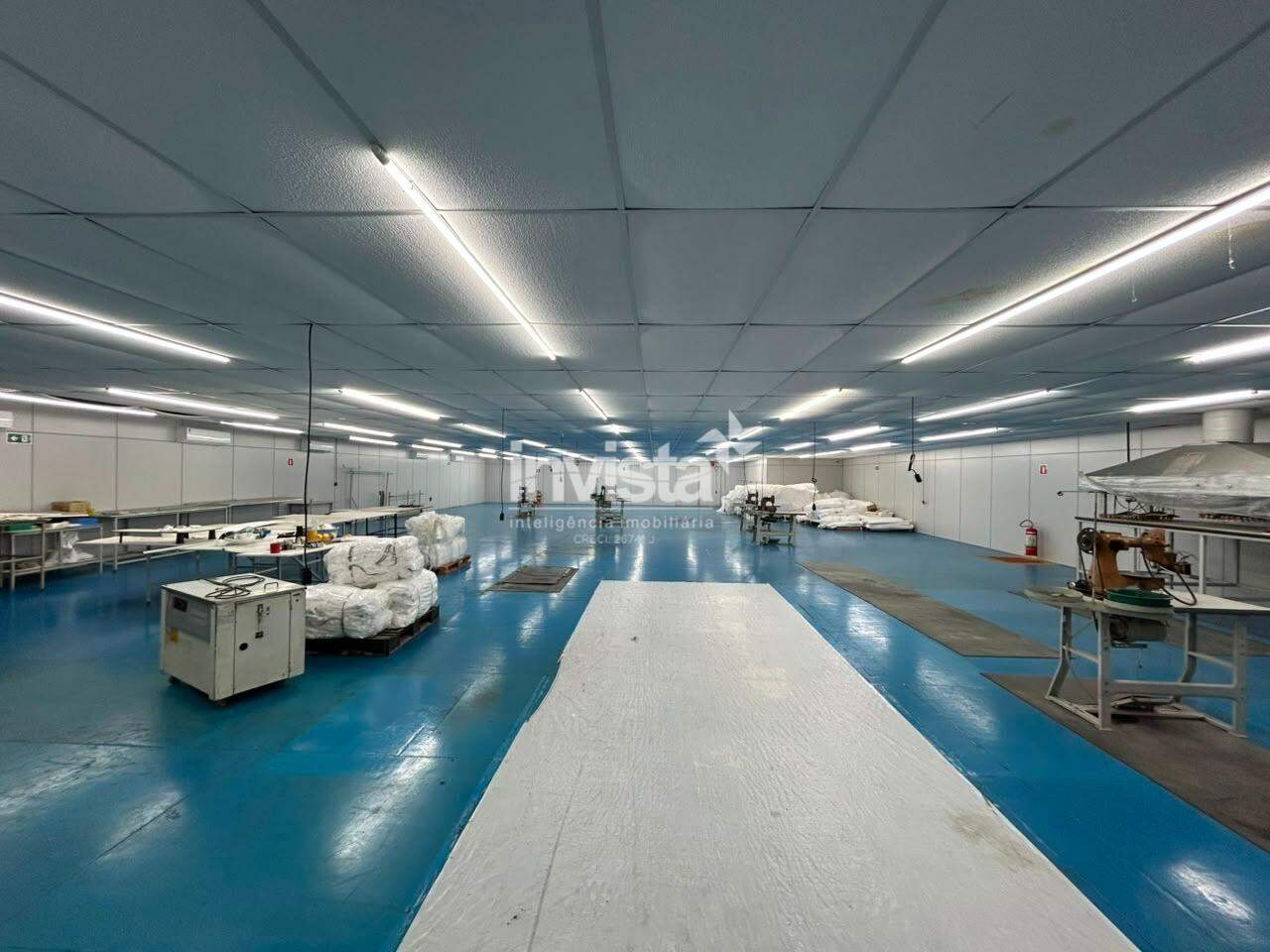 C&oacute;digo: 43154 R$ 30.000,00 Galp&atilde;o para alugar em Santos-SP no bairro VALONGO, com 0 dormit&oacute;rio e 2000m&sup2; 2000 m&sup2; 0 quartos 0 vagas - Santos
