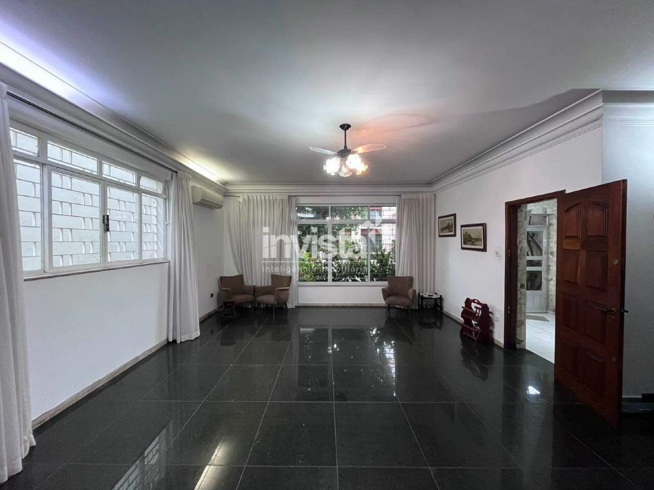 C&oacute;digo: 43328 R$ 2.400.000,00 Casa &agrave; venda em Santos-SP no bairro Boqueir&atilde;o, com 4 dormit&oacute;rios e 220m&sup2; 220 m&sup2; 4 quartos 3 vagas - Santos