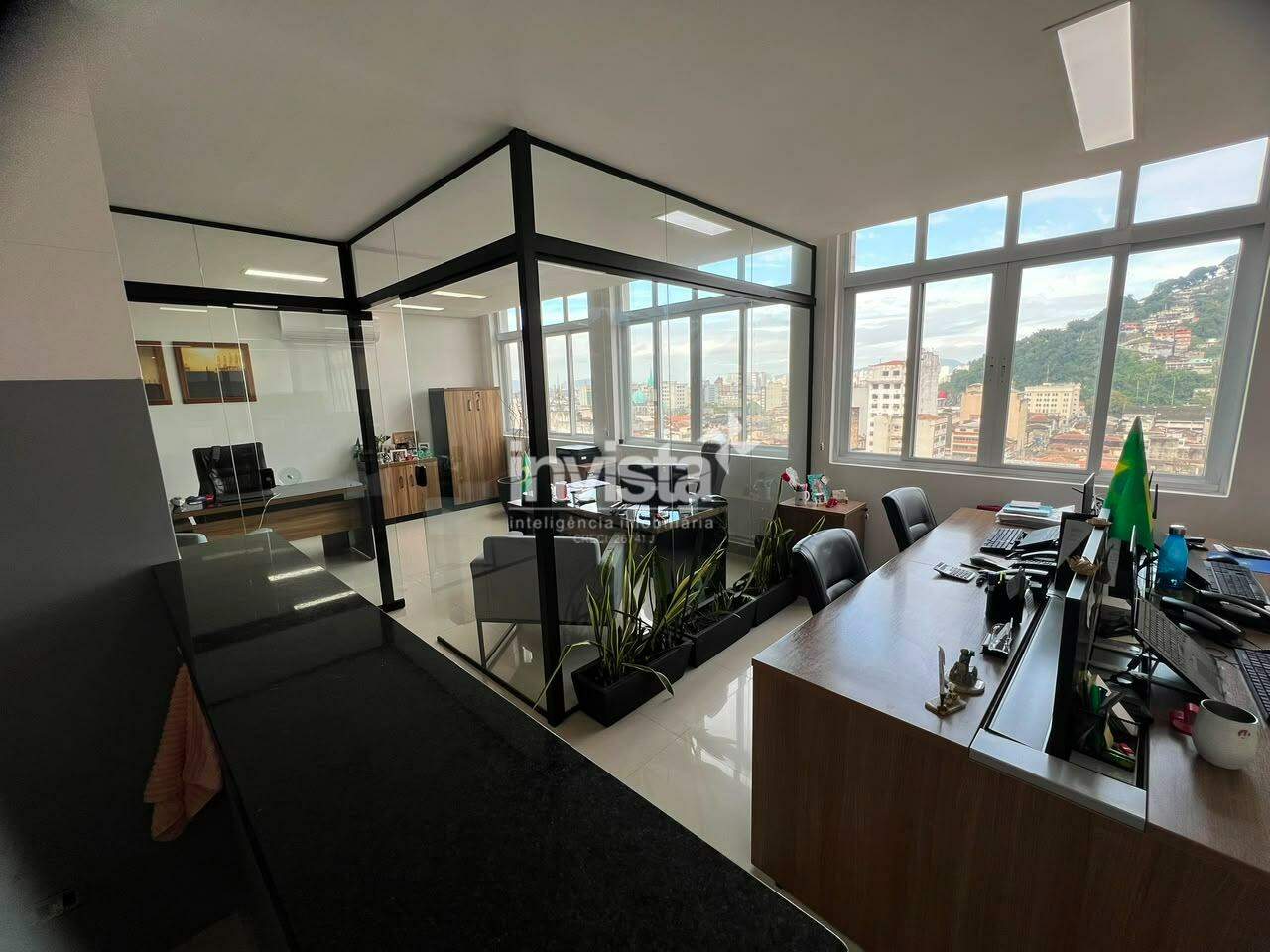 C&oacute;digo: 43389 R$ 500.000,00 Sala Comercial &agrave; venda em Santos-SP no bairro CENTRO, com 0 dormit&oacute;rio e 150m&sup2; 150 m&sup2; 0 quartos 0 vagas - Santos