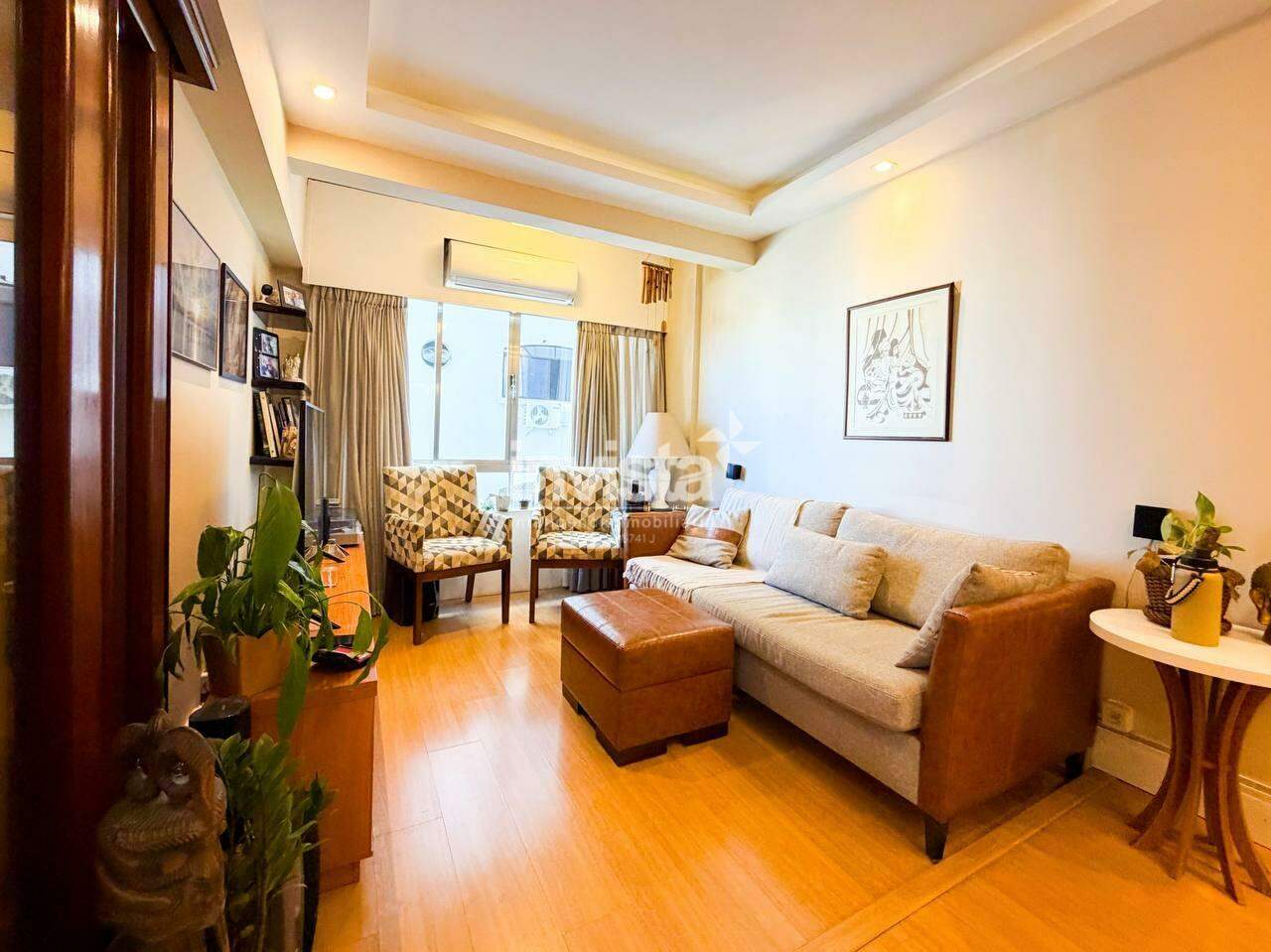 C&oacute;digo: 43436 R$ 660.000,00 Apartamento &agrave; venda em Santos-SP no bairro Ponta da Praia, com 2 dormit&oacute;rios e 74m&sup2; 74 m&sup2; 2 quartos 1 vaga - Santos