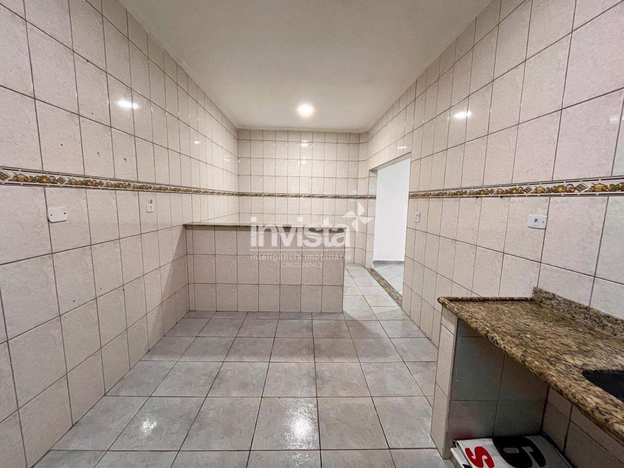 Casa para aluguel no bairro Marap&eacute; - Santos