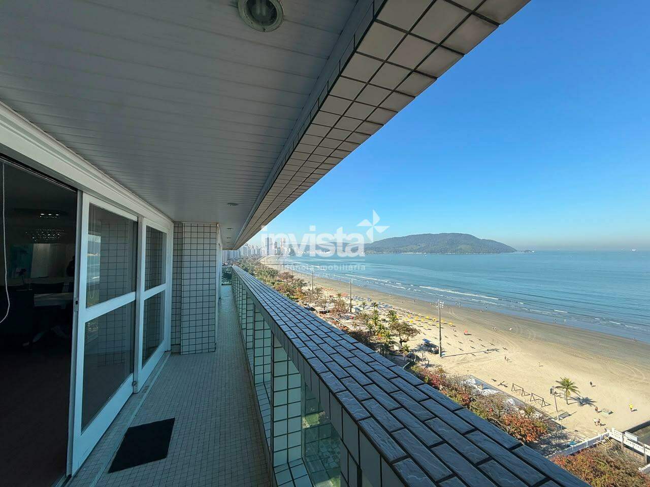 C&oacute;digo: 43618 R$ 8.800,00 Apartamento para alugar em Santos-SP no bairro Boqueir&atilde;o, com 3 dormit&oacute;rios e 220m&sup2; 220 m&sup2; 3 quartos 1 vaga - Santos