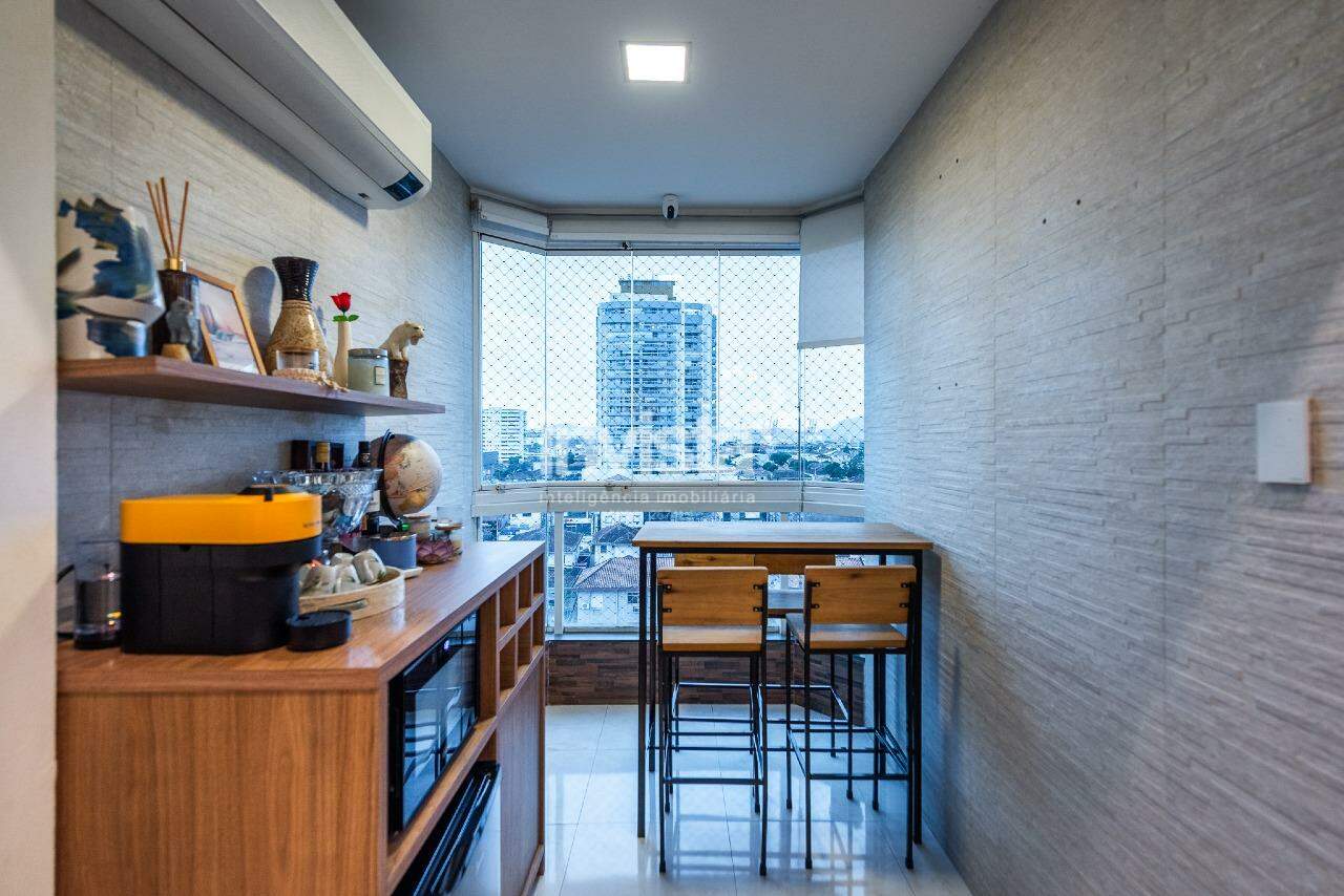 Apartamento para aluguel no bairro Encruzilhada - Santos