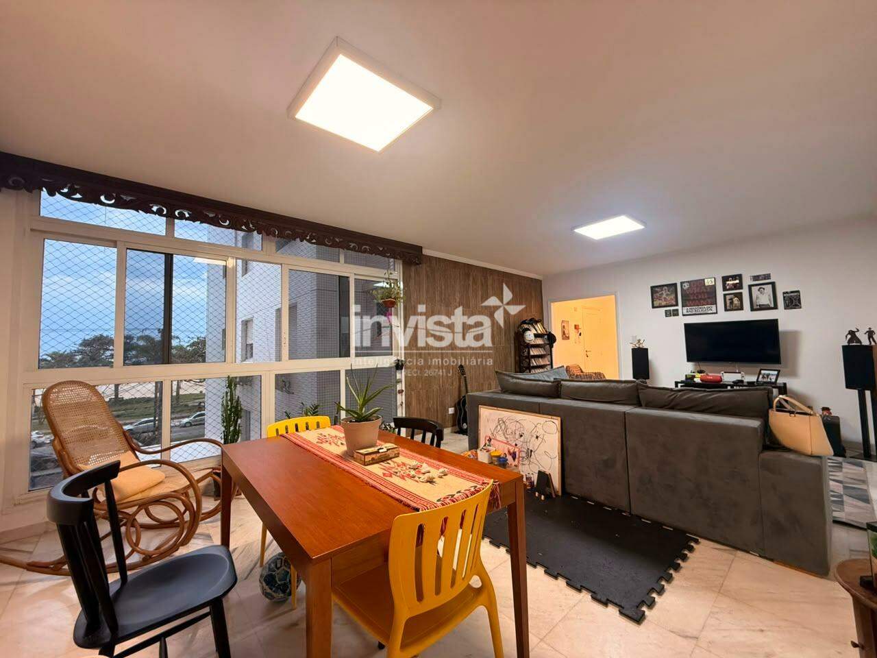 C&oacute;digo: 43695 R$ 1.500.000,00 Apartamento &agrave; venda em Santos-SP no bairro Gonzaga, com 3 dormit&oacute;rios e 176m&sup2; 176 m&sup2; 3 quartos 2 vagas - Santos