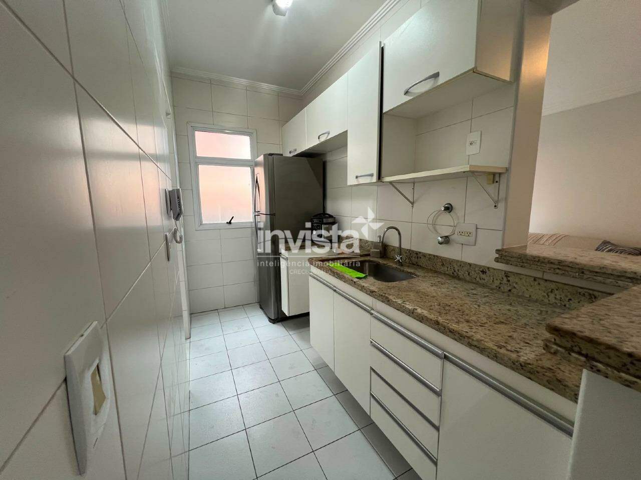 Apartamento para aluguel no bairro Gonzaga - Santos