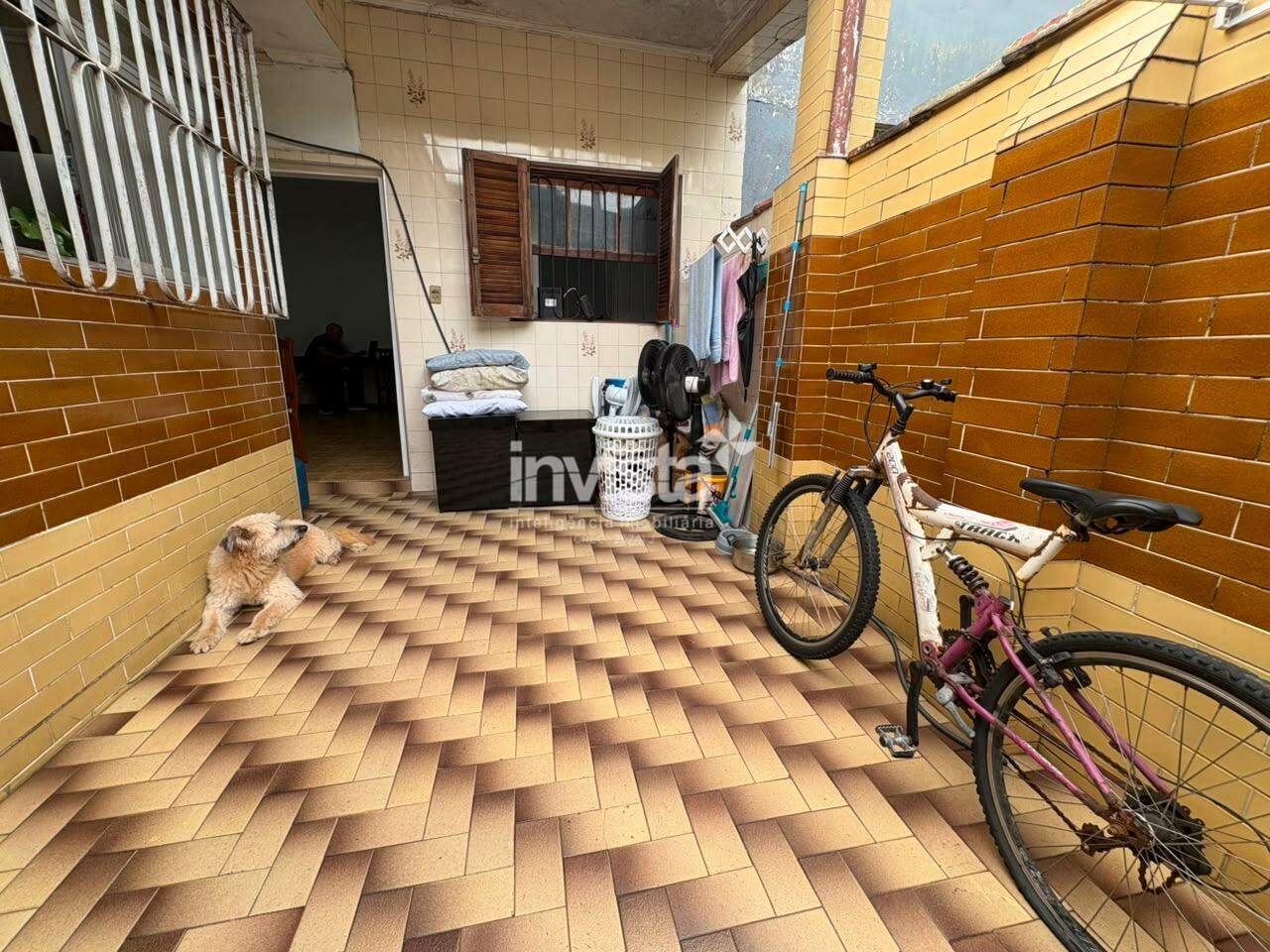 C&oacute;digo: 43736 R$ 270.000,00 Casa &agrave; venda em Santos-SP no bairro Vila Mathias, com 1 dormit&oacute;rio e 45m&sup2; 45 m&sup2; 1 quarto 0 vagas - Santos