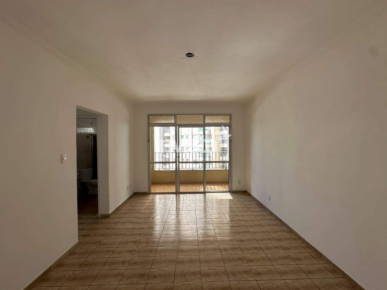 C&oacute;digo: 43742 R$ 3.400,00 Apartamento para alugar em Santos-SP no bairro Embar&eacute;, com 2 dormit&oacute;rios e 125m&sup2; 125 m&sup2; 2 quartos 1 vaga - Santos