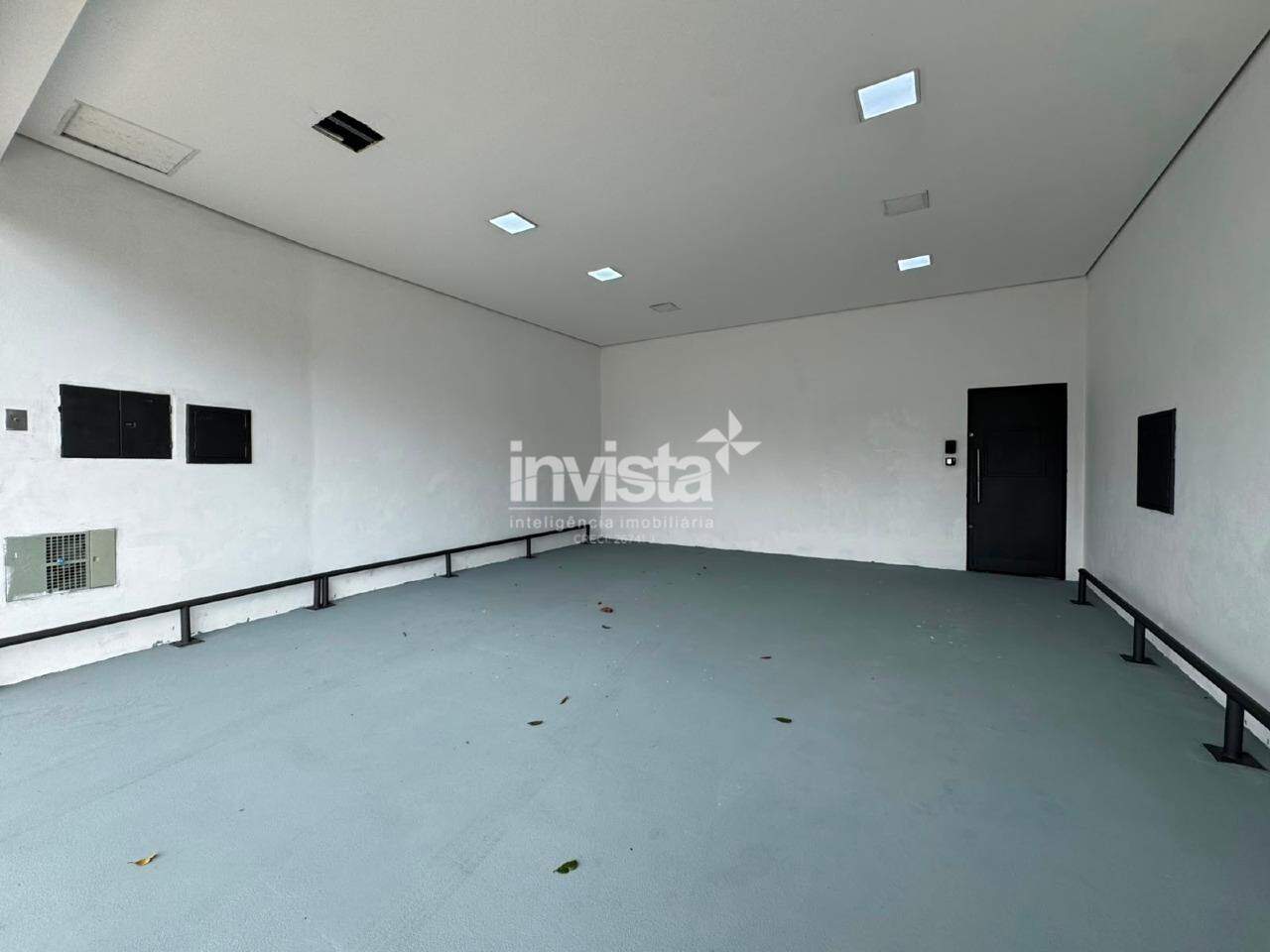 Pr&eacute;dio Inteiro com Loja para Alugar em local comercial na Vila Mathias em Santos - Santos