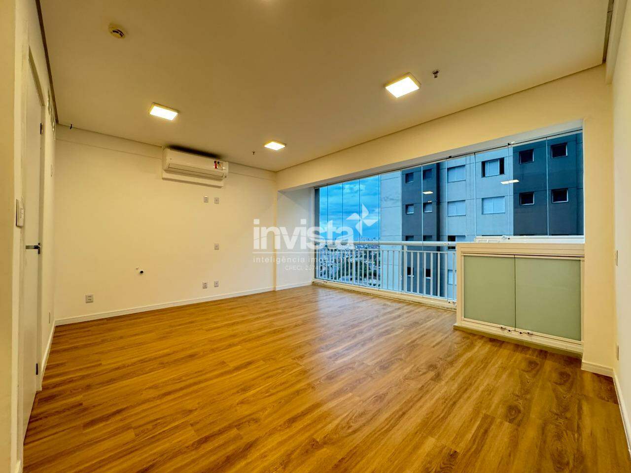 C&oacute;digo: 43867 R$ 2.600,00 Sala Comercial para alugar em Santos-SP no bairro Vila Mathias, com 0 dormit&oacute;rio e 42m&sup2; 42 m&sup2; 0 quartos 1 vaga - Santos