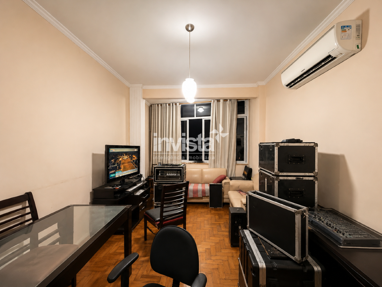 C&oacute;digo: 43962 R$ 680.000,00 Apartamento &agrave; venda em Santos-SP no bairro Boqueir&atilde;o, com 2 dormit&oacute;rios e 80m&sup2; 80 m&sup2; 2 quartos 1 vaga - Santos