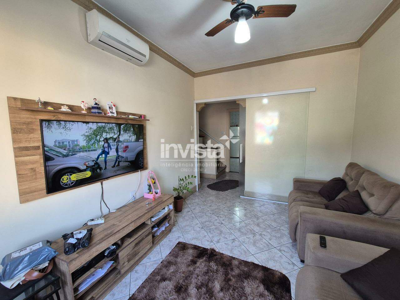 C&oacute;digo: 44165 R$ 650.000,00 Casa &agrave; venda em Santos-SP no bairro Macuco, com 4 dormit&oacute;rios e 174m&sup2; 174 m&sup2; 4 quartos 1 vaga - Santos