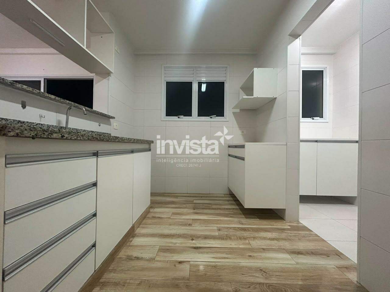 Apartamento para alugar com lazer e vaga demarcada na Encruzilhada - Santos