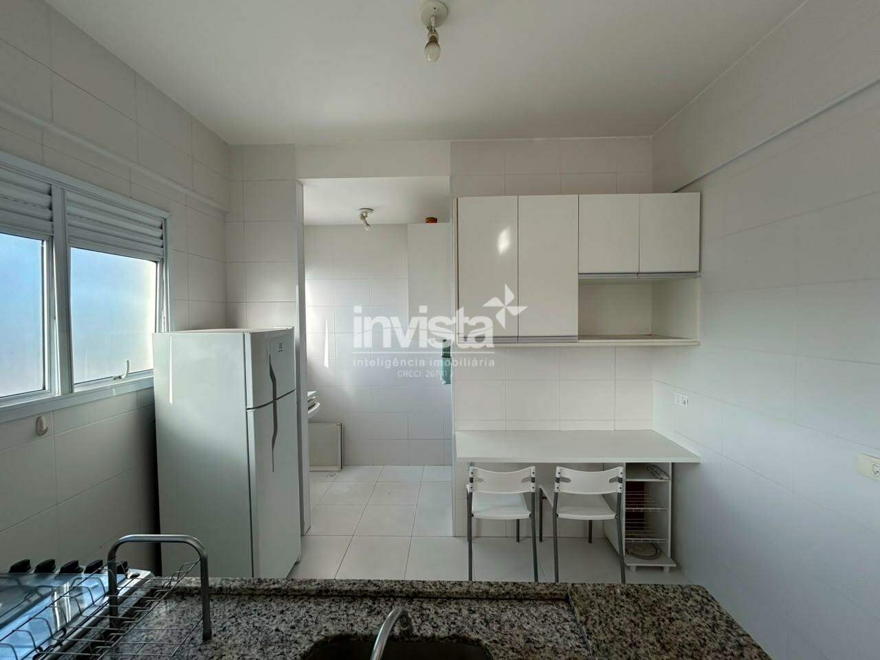 Apartamento para alugar com lazer e vaga demarcada na Encruzilhada - Santos