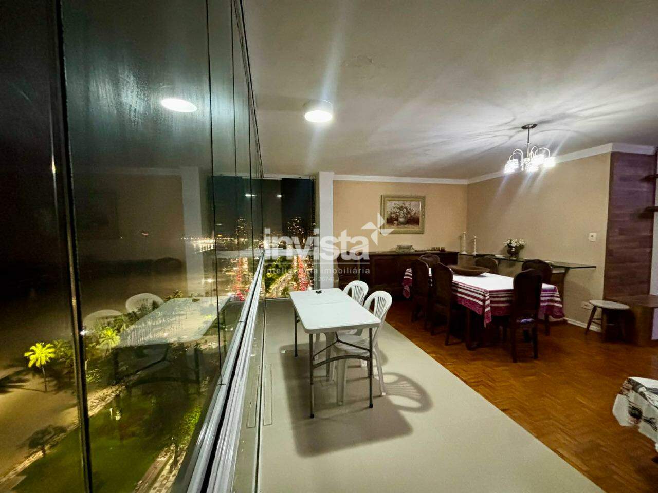 C&oacute;digo: 44245 R$ 1.650.000,00 Apartamento &agrave; venda em Santos-SP no bairro Gonzaga, com 3 dormit&oacute;rios e 127m&sup2; 127 m&sup2; 3 quartos 2 vagas - Santos