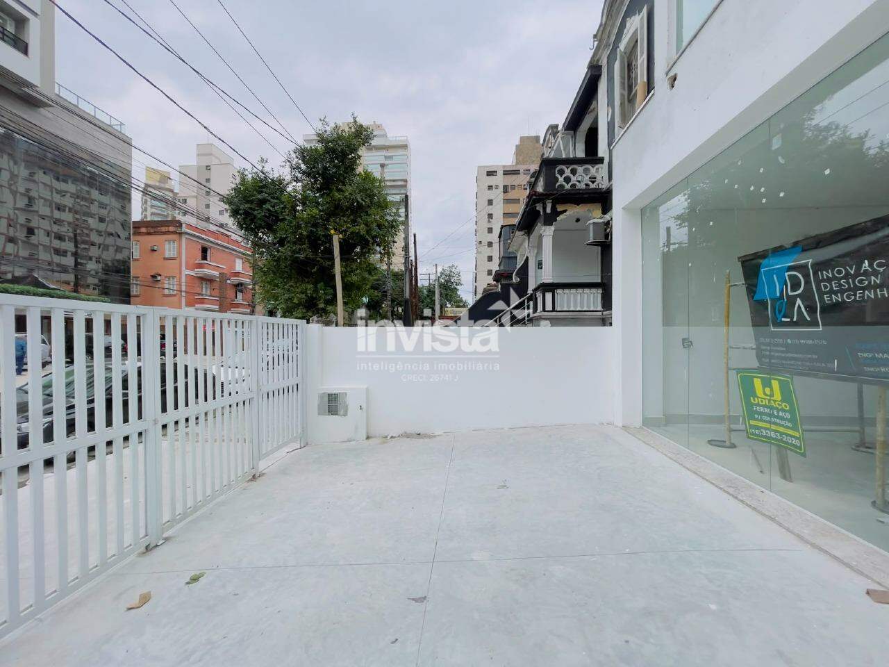 C&oacute;digo: 44259 R$ 30.000,00 Ponto Comercial para alugar em Santos-SP no bairro Gonzaga, com 0 dormit&oacute;rio e 380m&sup2; 380 m&sup2; 0 quartos 4 vagas - Santos