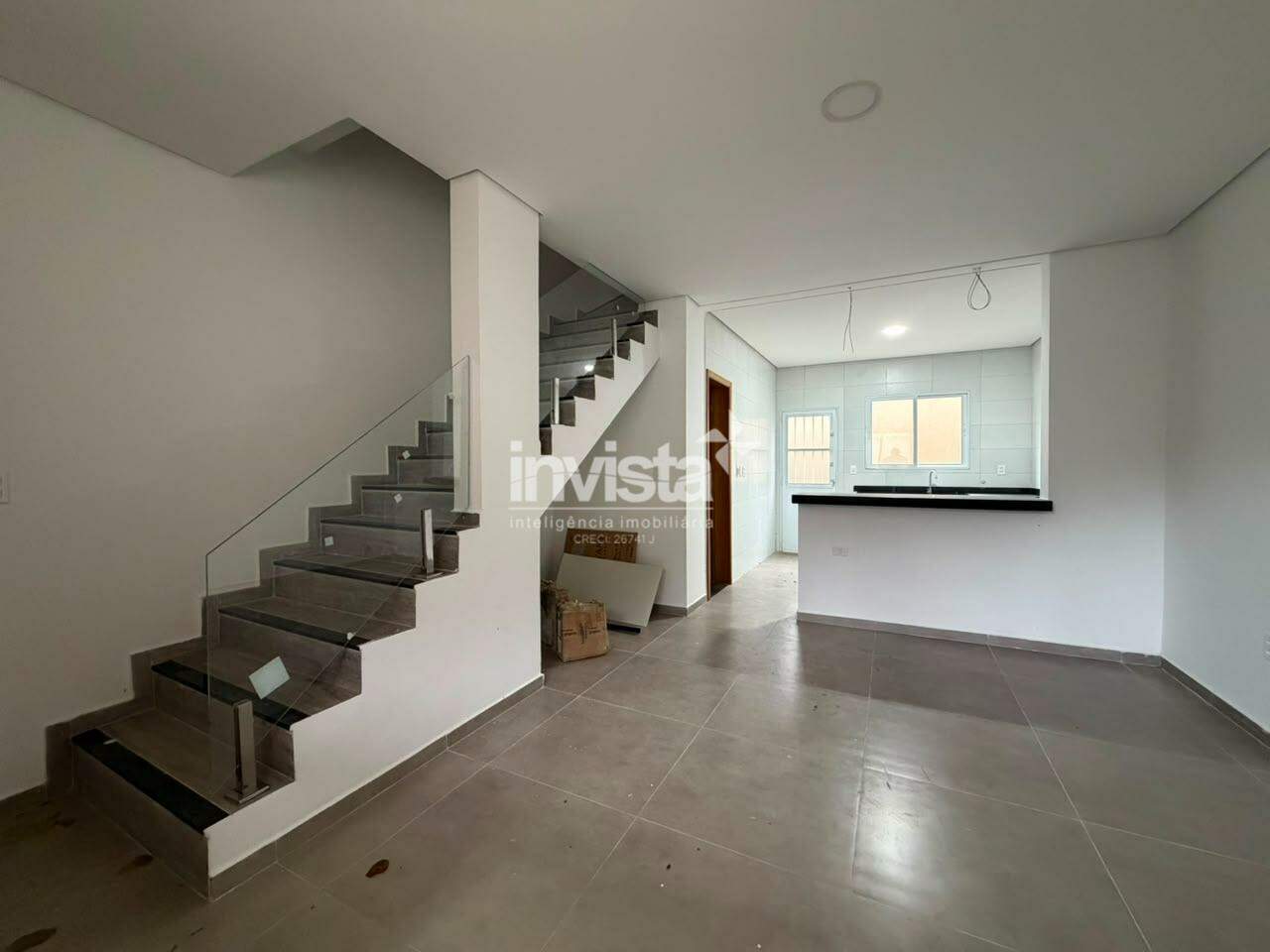 C&oacute;digo: 44321 R$ 680.000,00 Casa Geminada &agrave; venda em Santos-SP no bairro MORRO NOVA CINTRA, com 3 dormit&oacute;rios e 85m&sup2; 85 m&sup2; 3 quartos 1 vaga - Santos