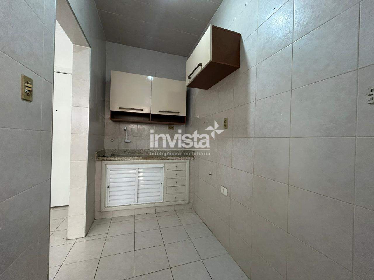 Apartamento de 1 dormit&oacute;rio no Gonzaga pr&oacute;ximo &agrave; praia - Santos