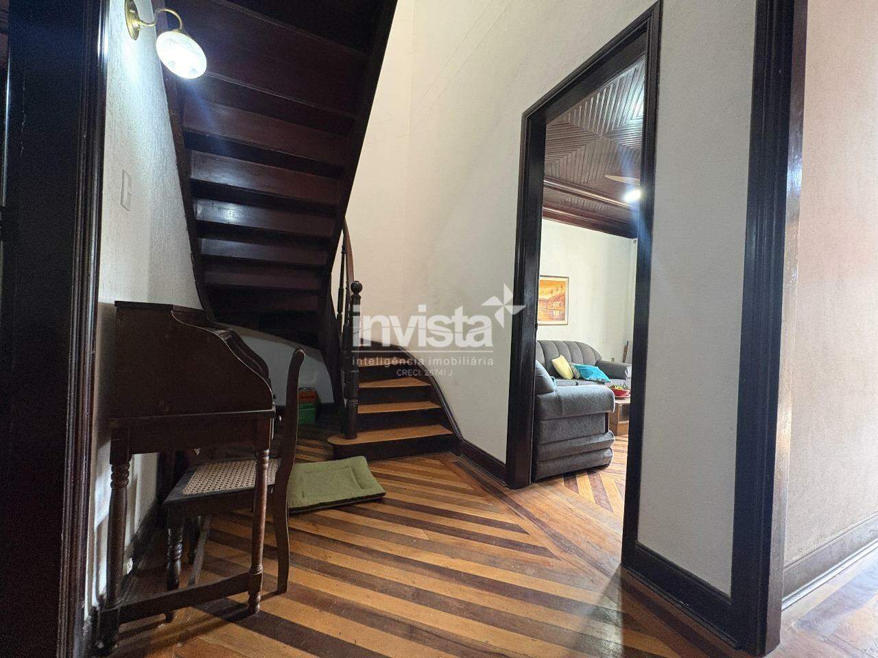 Casa Duplex &agrave; venda no bairro Vila Mathias - Santos