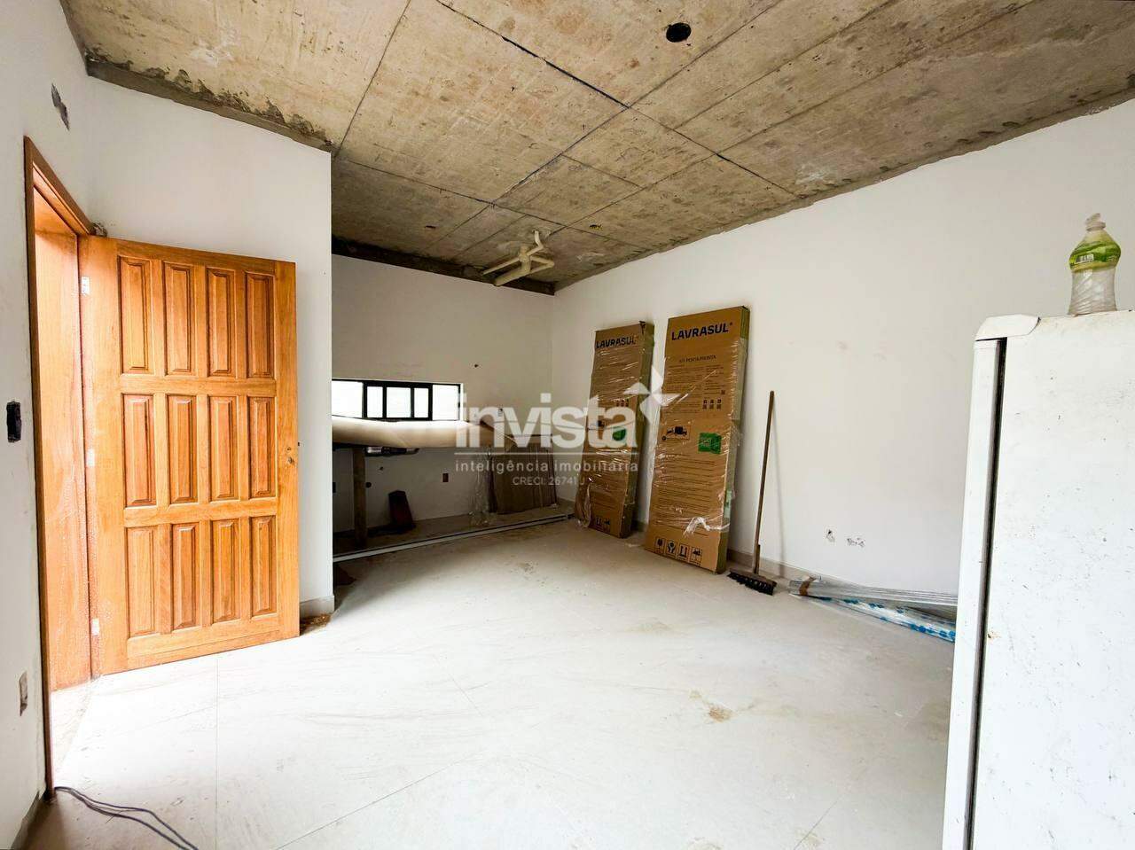 Casa Sobreposta Baixa &agrave; venda no bairro Marap&eacute; - Santos