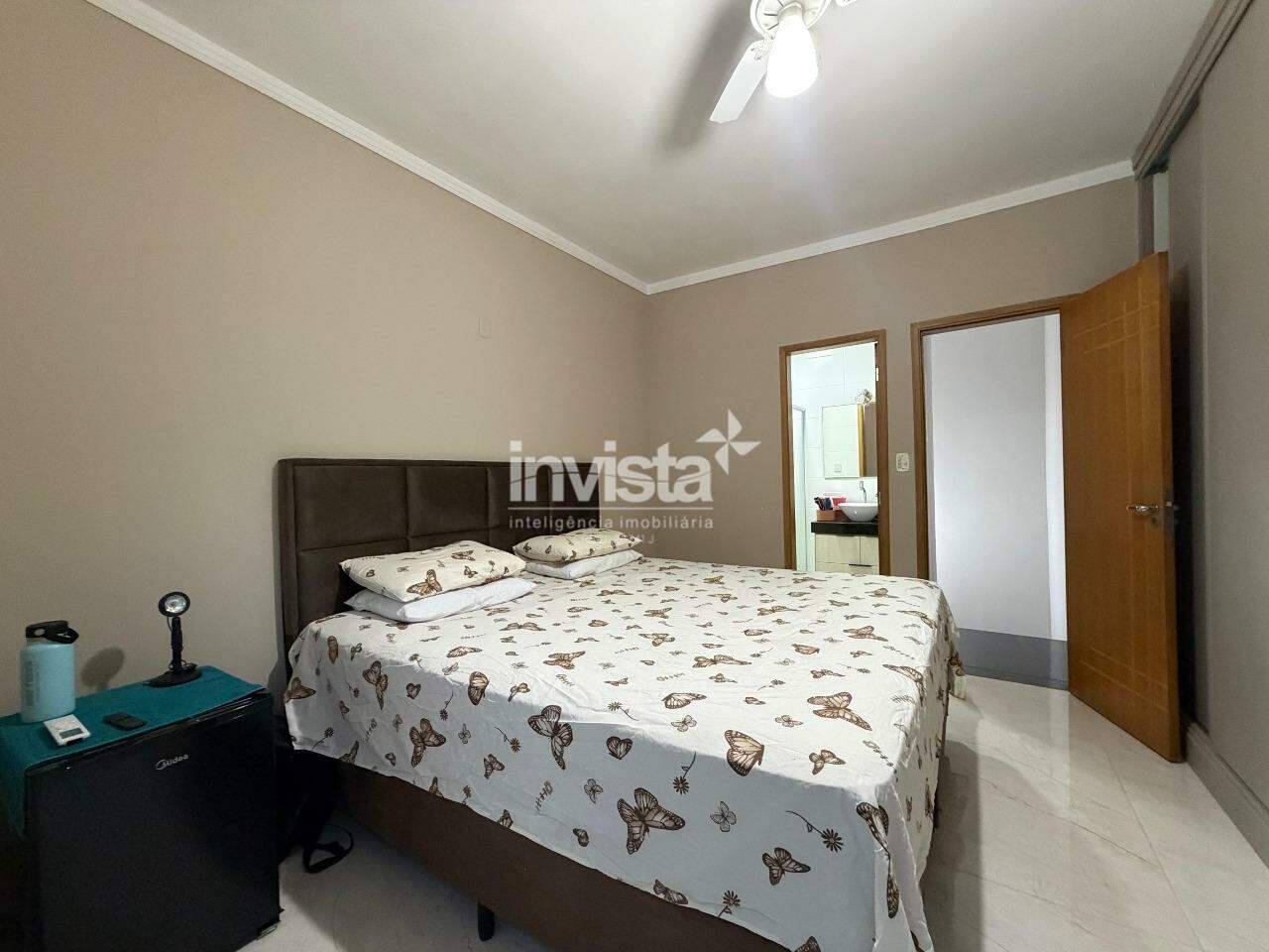 Casa Sobreposta com Varanda &ndash; 3 Dormit&oacute;rios, Su&iacute;te no Campo Grande &ndash; Santos SP - Santos