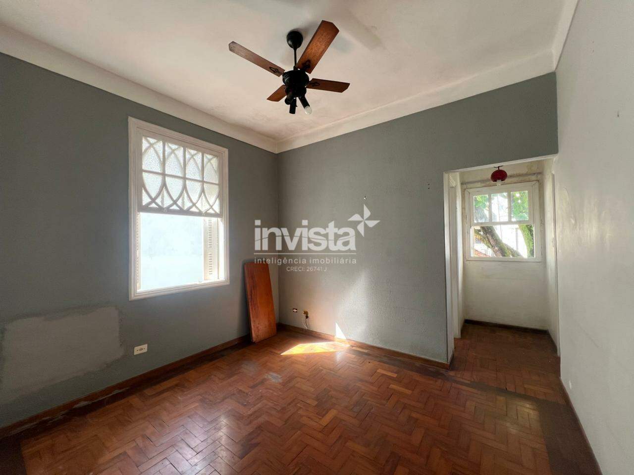 Sobrado Comercial na Vila Rica com 4 Vagas e Amplo Espa&ccedil;o - Santos