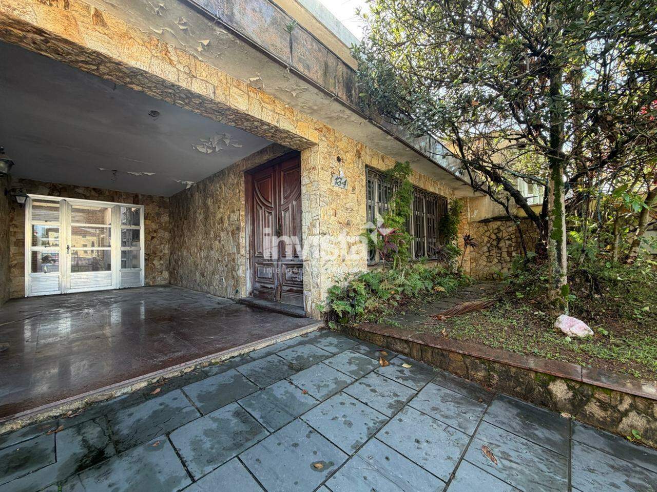 C&oacute;digo: 44560 R$ 1.600.000,00 Casa &agrave; venda em Santos-SP no bairro Campo Grande, com 3 dormit&oacute;rios e 300m&sup2; 300 m&sup2; 3 quartos 2 vagas - Santos