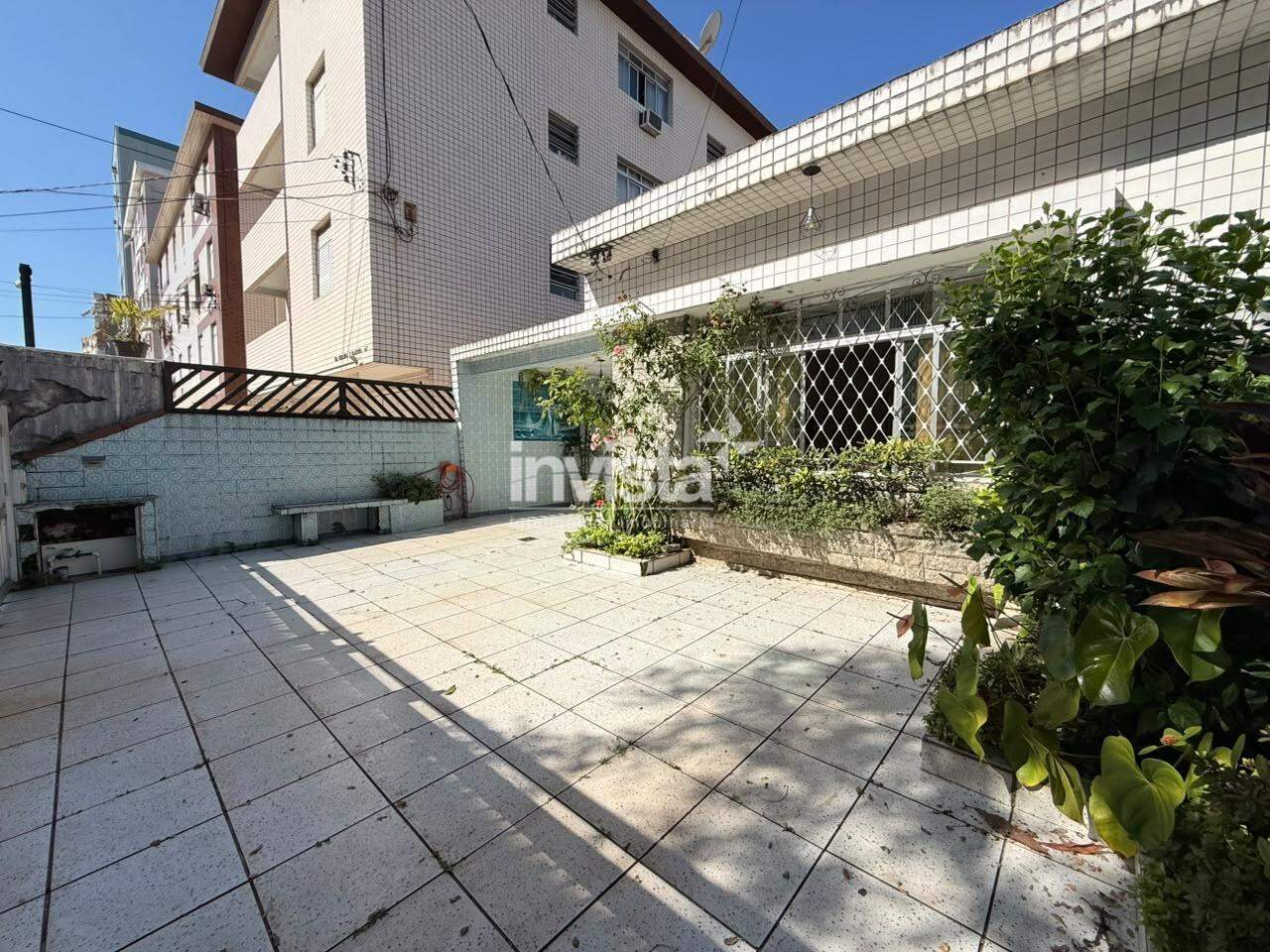 C&oacute;digo: 44625 R$ 1.600.000,00 Casa &agrave; venda em Santos-SP no bairro Campo Grande, com 2 dormit&oacute;rios e 114m&sup2; 114 m&sup2; 2 quartos 2 vagas - Santos